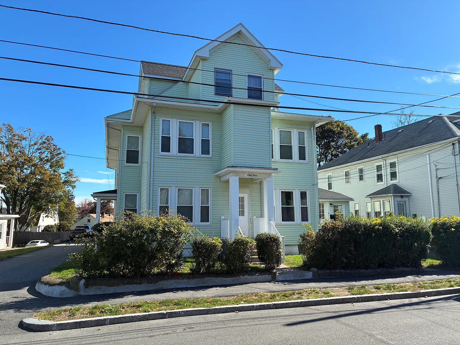 1 bed, 600 sqft, $2,000 — Photo 1
