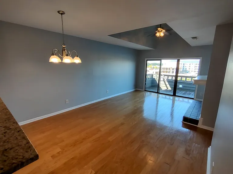 9041 J M Keynes Dr #9 — Photo 8