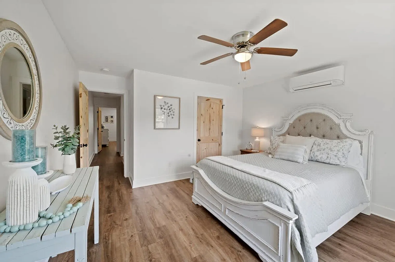 4 bed, 3.0 bath, $4,457 — Photo 2