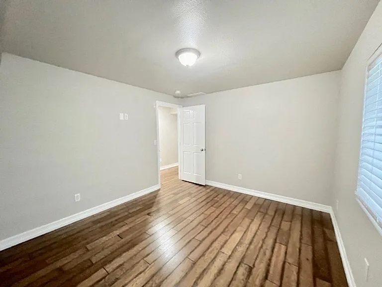 7778 Buckeye Tree Ln — Photo 54