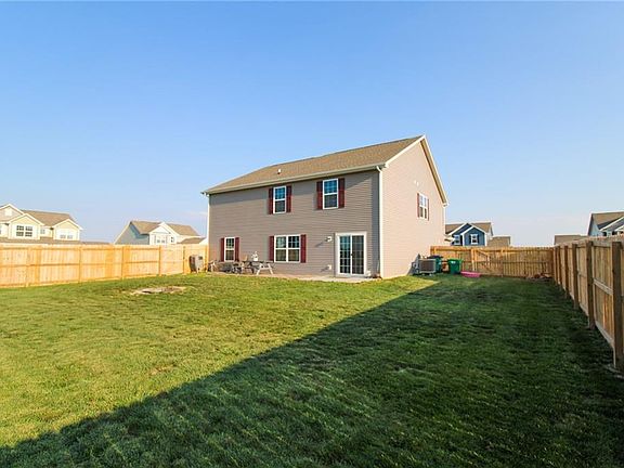 2nd image of 8170 Brookville Way
