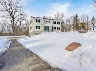 3985 Hidden Valley Ct, Dayton, OH 45429