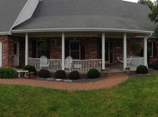 2108 Scenic Dr, Jefferson City, MO 65101