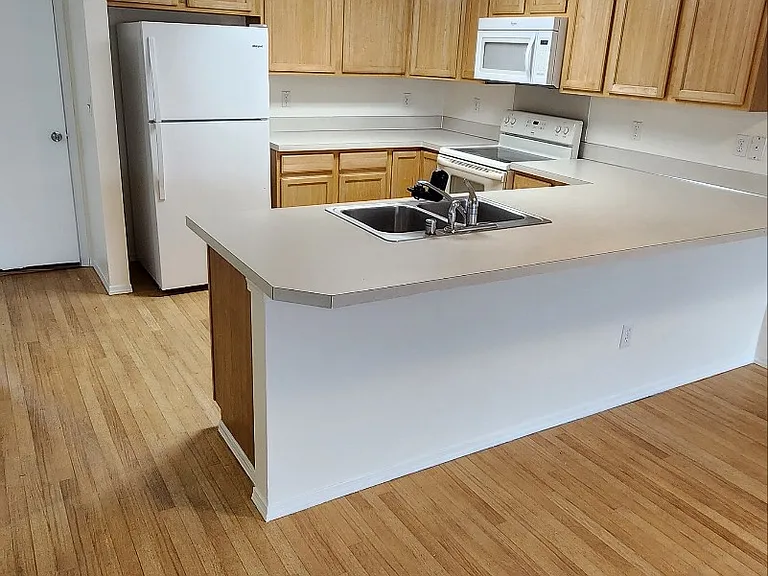 19731 Isabella Ln SW — Photo 3