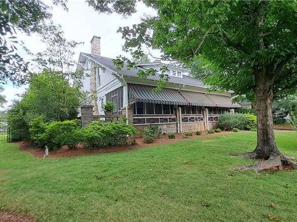 1025 Main St, Stone Mountain, GA 30083