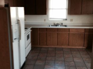 1123 Manitowoc Rd, Menasha, WI 54952