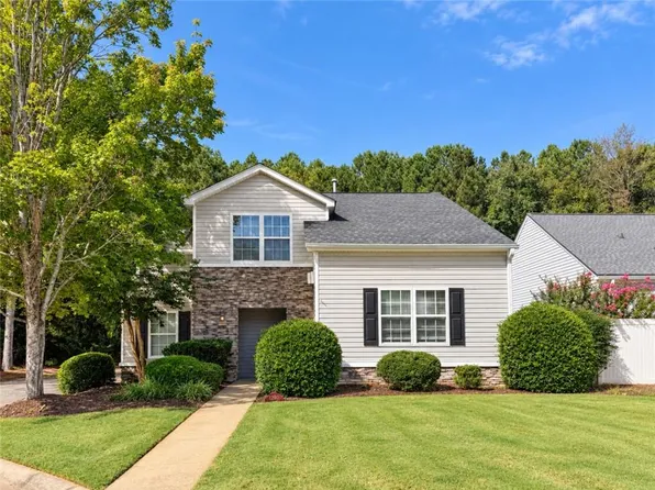 1266 W Oaks Way, Woodstock, GA 30188