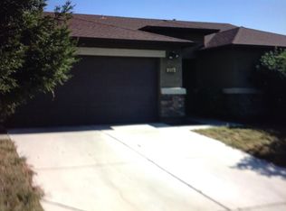 3338 N Vista Ave, Fresno, CA