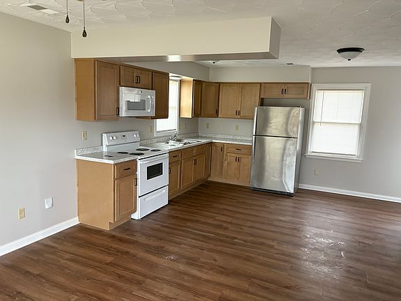 2nd image of 177 Scenic Dr