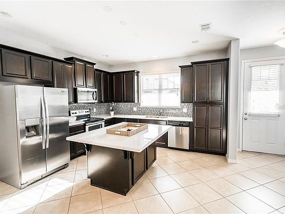 2nd image of 4903 Creekside Park Ave