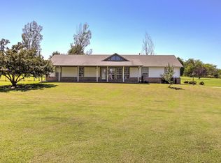 4714 E Maple Dr, Claremore, OK 74019