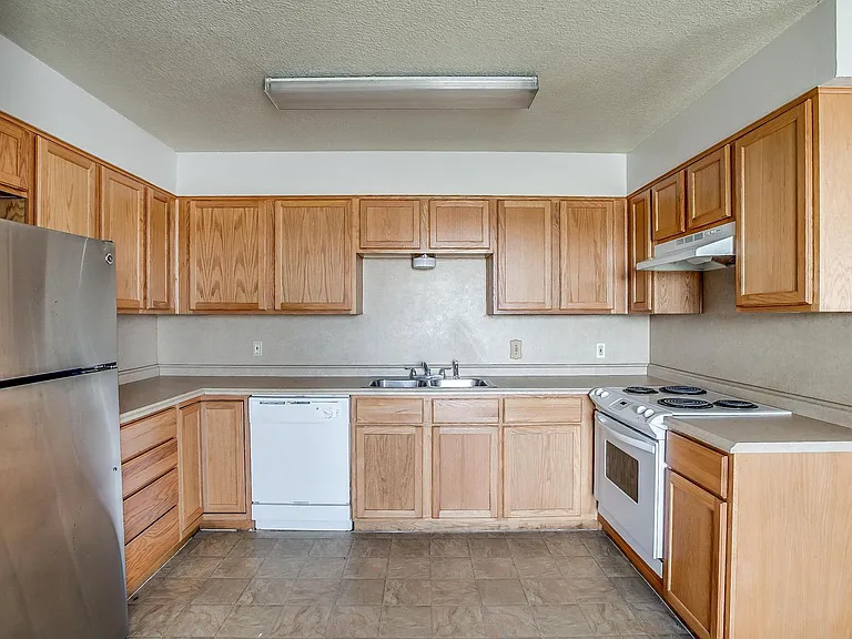 6530 Fall Creek Hwy — Photo 14