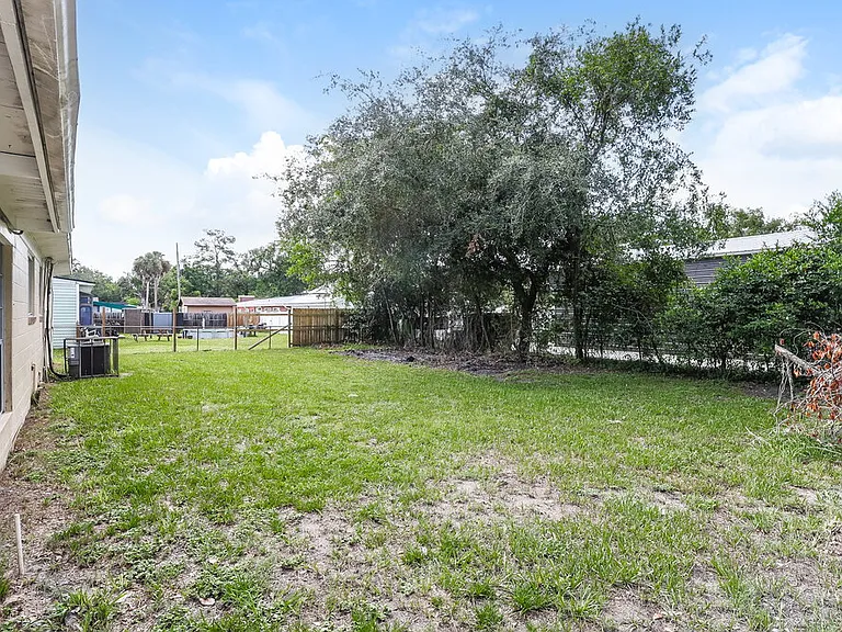 5220 Seaspray Ave — Photo 16