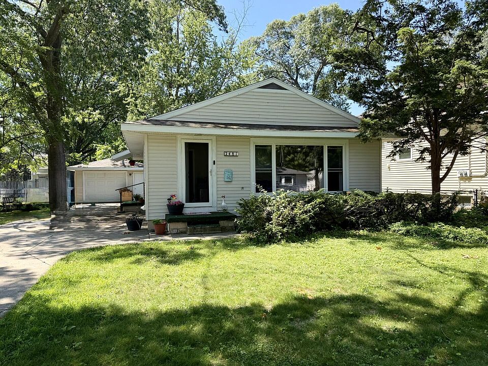 1st image of 2481 Philo Ave