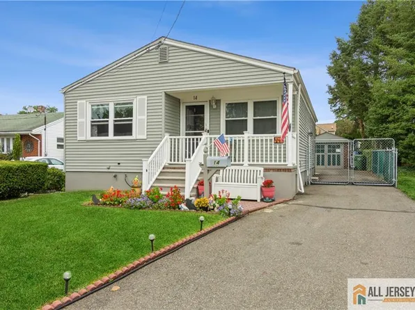 14 Reid St, Sayreville, NJ 08872