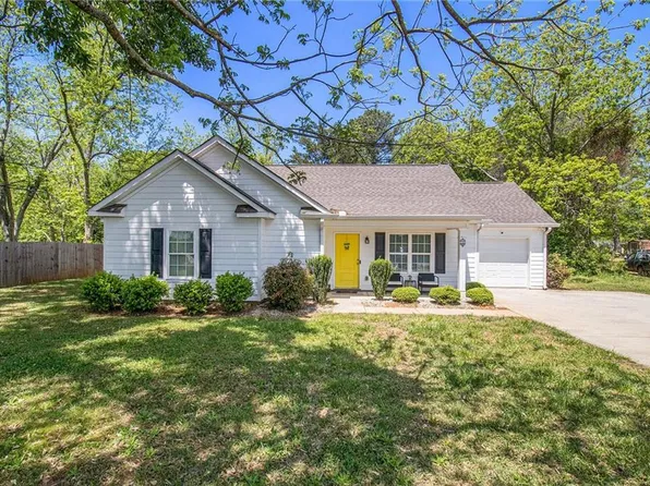 155 Swint Rd, Griffin, GA 30224