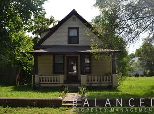 1126 SW Woodward Ave, Topeka, KS 66604