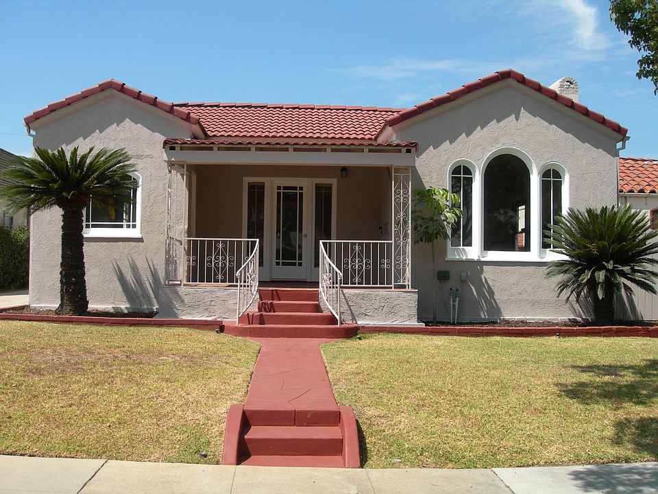 1st image of 1221 S Chapel Ave