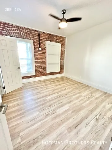 752 S Mariposa Ave #204 — Photo 5