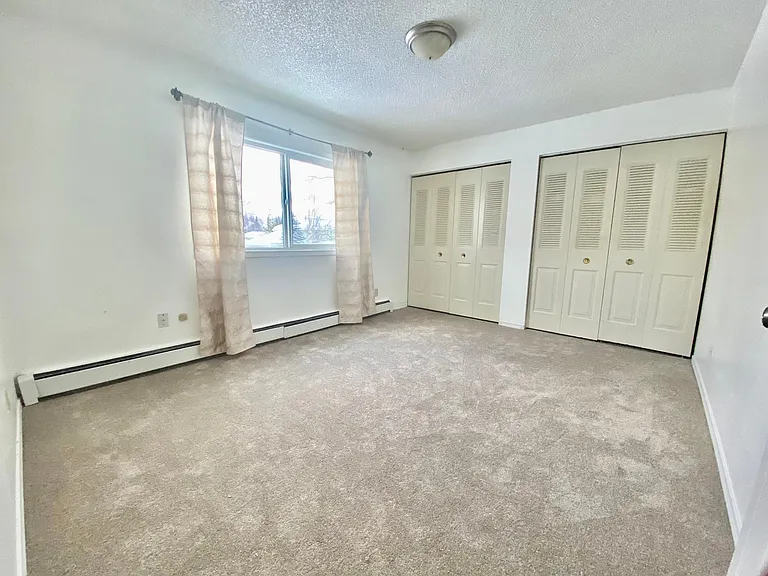 524 N Bliss St — Photo 8