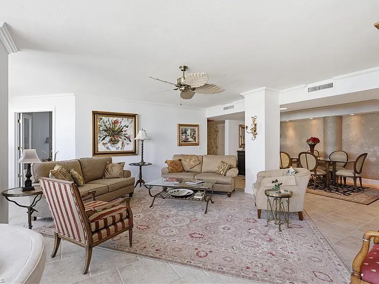 4041 Gulf Shore Blvd N #1007 — Photo 11