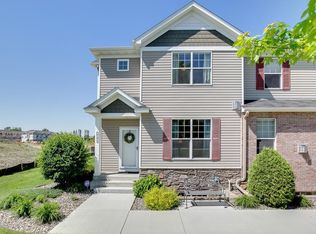 7751 Madelyn Creek Dr, Victoria, MN 55386