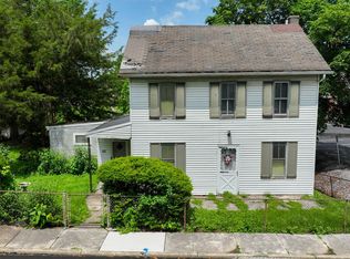 42 S 2nd St, Mount Wolf, PA 17347