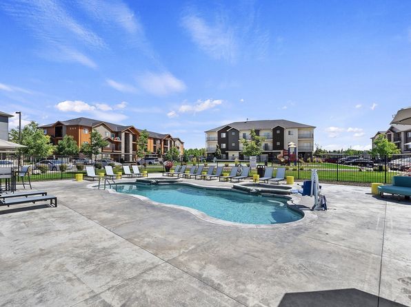 303 W Pennwood St APT B205