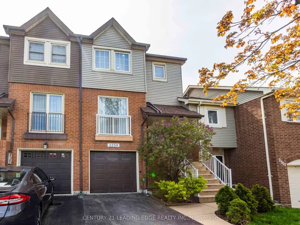 2259 Munns Ave, Oakville, ON L6H 3M4