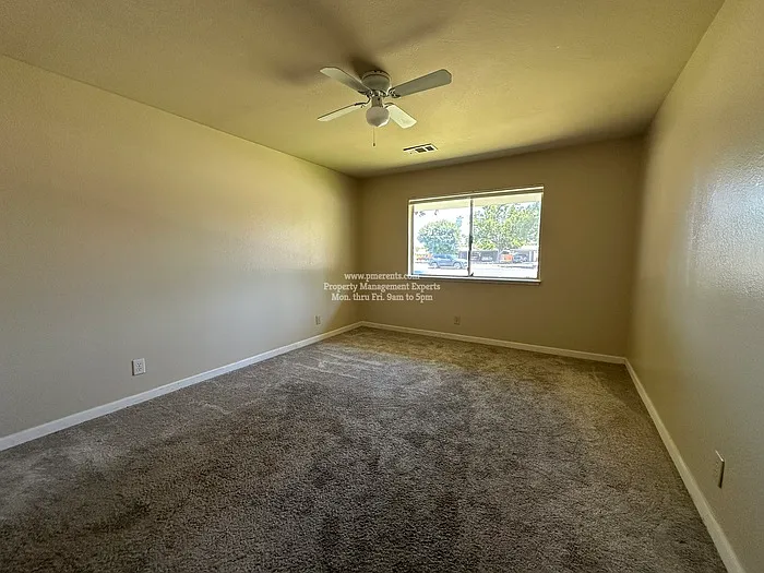 6807 N El Dorado St — Photo 6