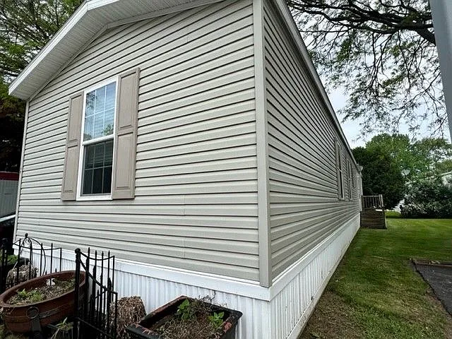 Van Buren Estates — Photo 34