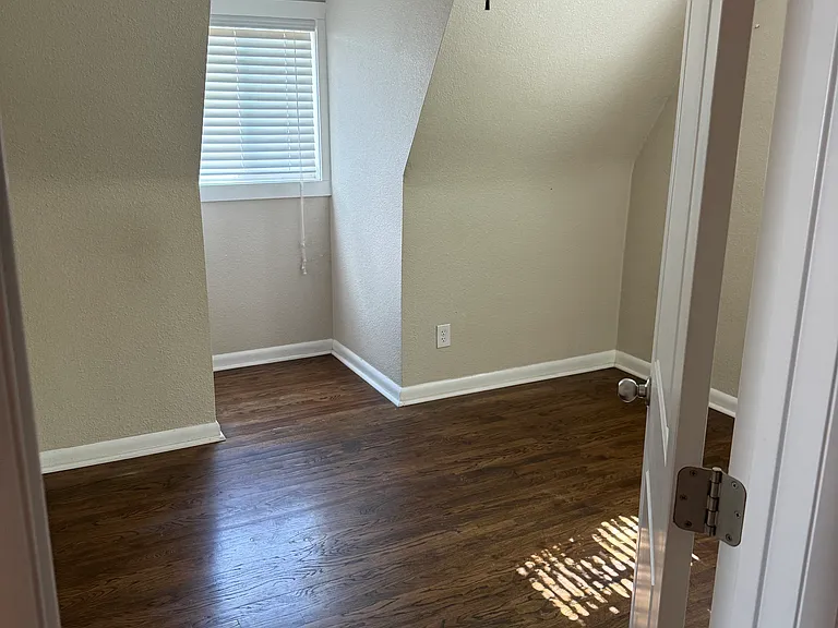 4521 W 1st Ave — Photo 10