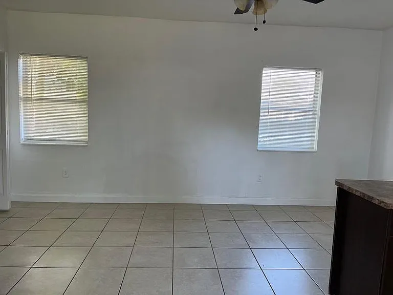 12820 NW 17th Pl — Photo 5
