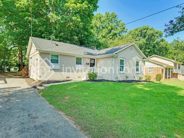 5009 Brooktree Dr, Charlotte, NC 28208