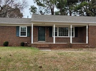 4128 Sunnyfields Rd, Portsmouth, VA 23703