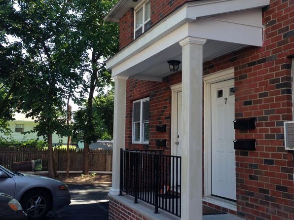8 Elm Ct FLOOR 1