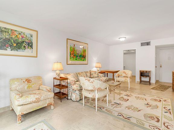 4th image of 227 Brazilian Avenue #3a