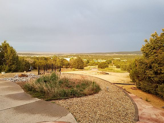 2nd image of 39 Western Saddle Dr