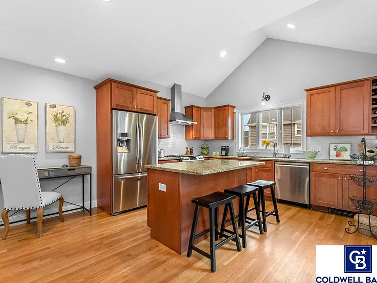 6 Risley Rd — Photo 5