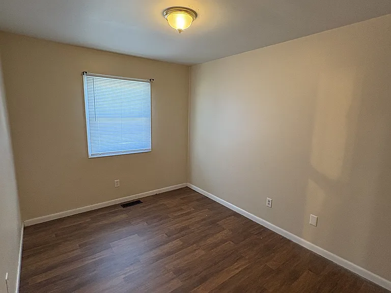 3805 E Fitzgerald Rd — Photo 7