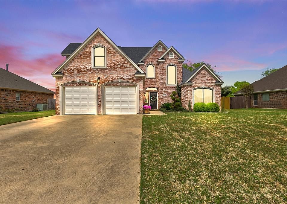 1st image of 1810 Belle Plain Ct