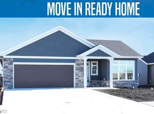 836 Rania Way W, West Fargo, ND 58078