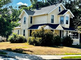 298 Lexington St #2, Auburndale, MA 02466