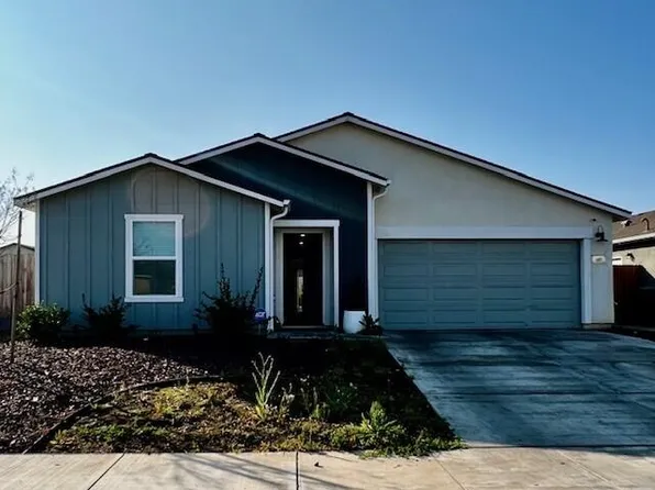 619 W Bravo Ave Avenue, Woodlake, CA 93286