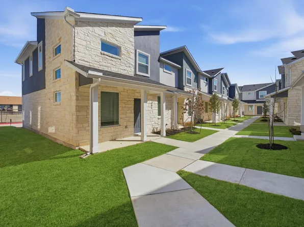 500 Municipal Dr #402, Leander, TX 78641