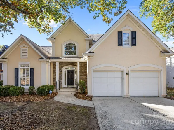 9105 Sandpiper Dr, Charlotte, NC 28277
