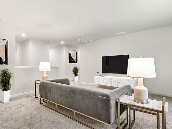 Multi-purpose Upstairs Loft perfect for entertaining guest.