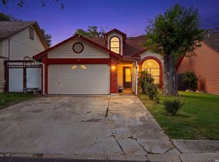 5987 Catalina Sunrise Dr, San Antonio, TX 78244