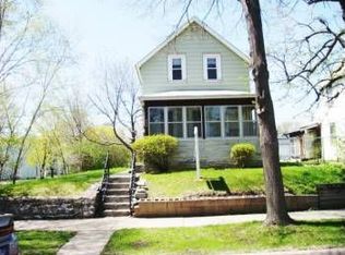 993 Albemarle St, Saint Paul, MN 55117