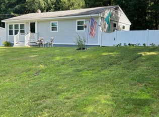 18 Fairview Ave, Ashburnham, MA 01430